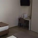 Stefania Bed & Breakfast 3*