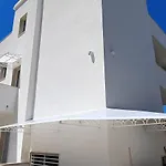 Stefania Bed & Breakfast 3*