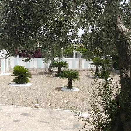 לינה וארוחת בוקר Stefania בארי