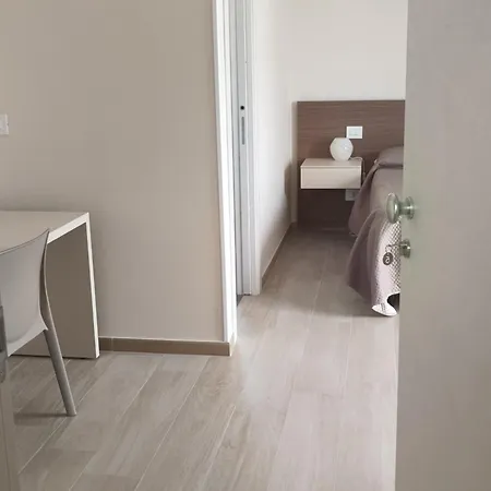 Stefania Couette-café Bari