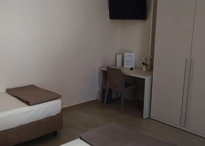 Stefania לינה וארוחת בוקר 3*